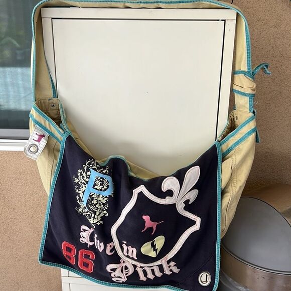 Pink Victoria secret bag🎉Final Deal🎉 - Picture 2 of 16